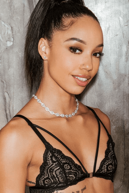 Alexis Tae pornstar trading card